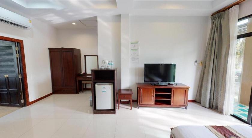 Nattha Waree Hot Spring Resort And Spa Ban Nua Khlong Εξωτερικό φωτογραφία