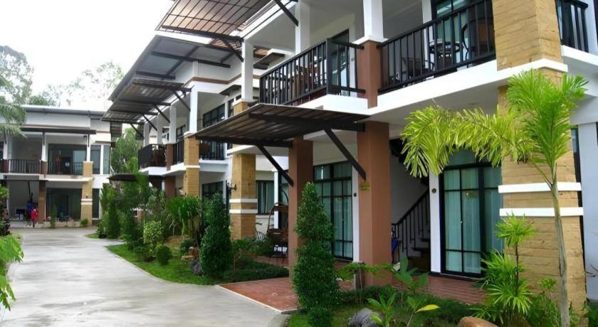 Nattha Waree Hot Spring Resort And Spa Ban Nua Khlong Εξωτερικό φωτογραφία